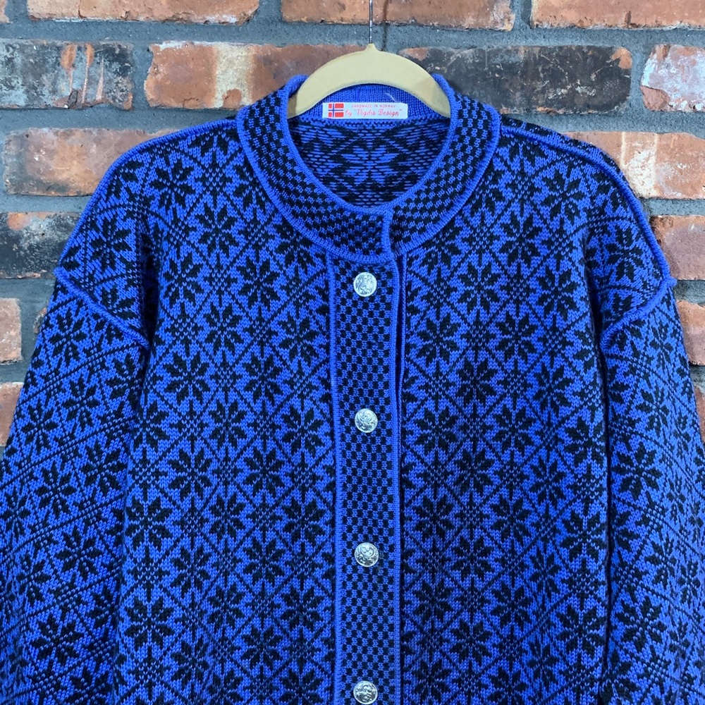 Handmade in Norway Vigdis Design Fair Isle Sweater - Picture 2 of 5